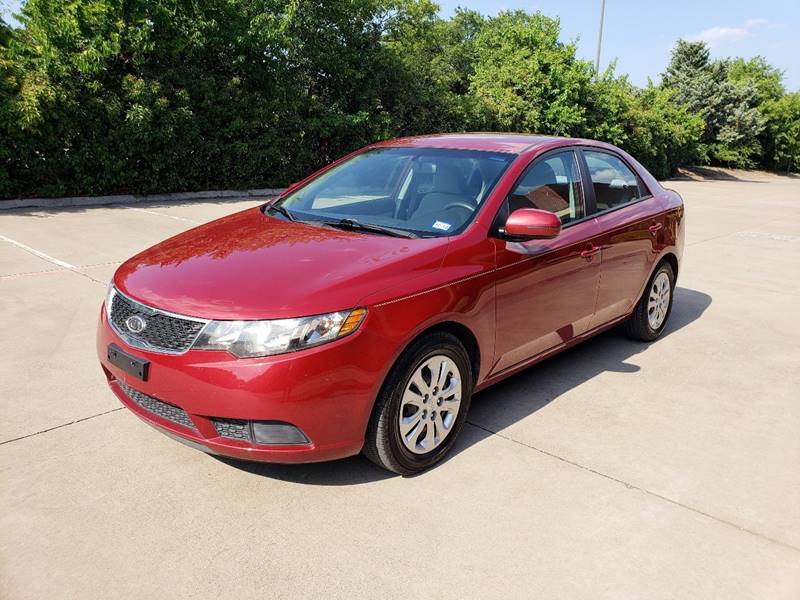 2011 Kia Forte for sale at DFW Autohaus in Dallas TX