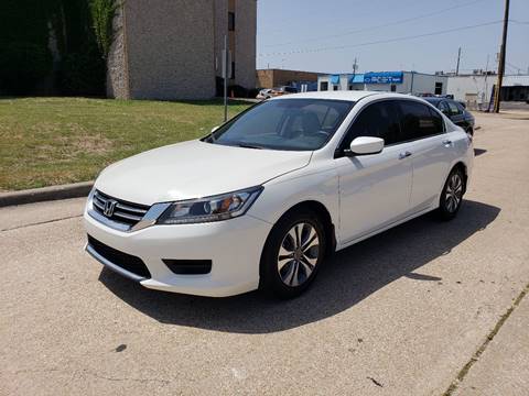 2015 Honda Accord for sale at DFW Autohaus in Dallas TX