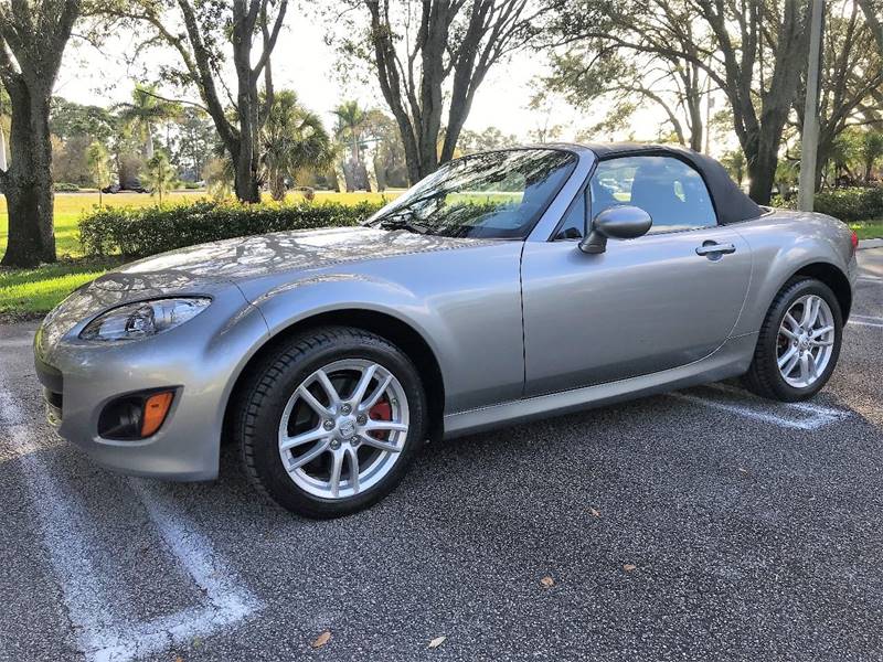 2009 Mazda MX-5 Miata for sale at DENMARK AUTO BROKERS in Riviera Beach FL