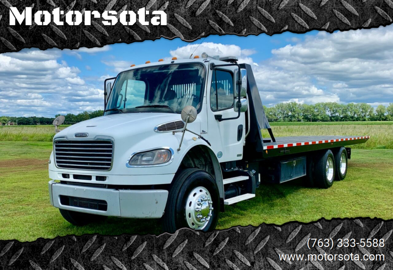 2012 Freightliner M2 106