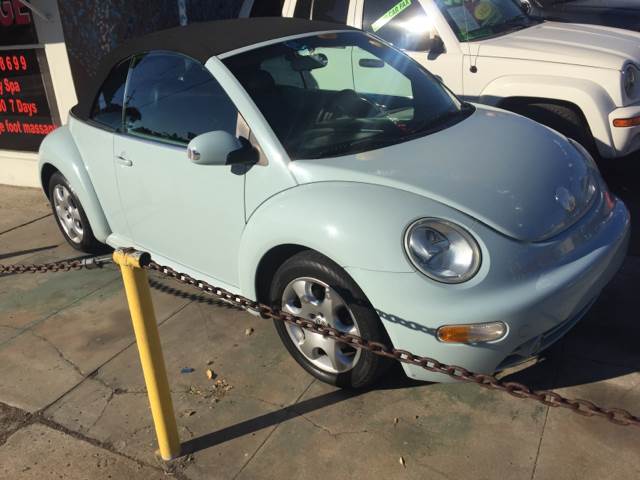 2003 Volkswagen New Beetle for sale at Nueva Italia Motors in Ventura CA