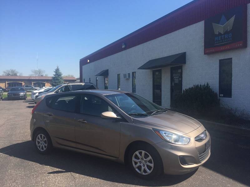 2012 Hyundai Accent for sale at METRO AUTO SALES LLC in Blaine MN