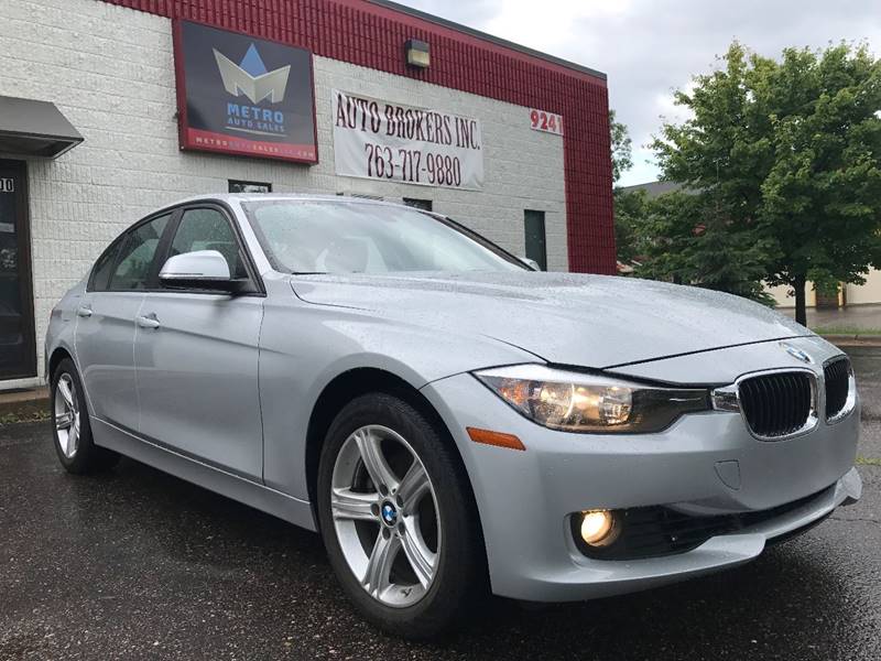 2015 BMW 3 Series for sale at METRO AUTO SALES LLC in Blaine MN