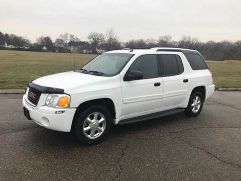 2004 GMC Envoy XUV for sale at Motors For Less in Canton OH