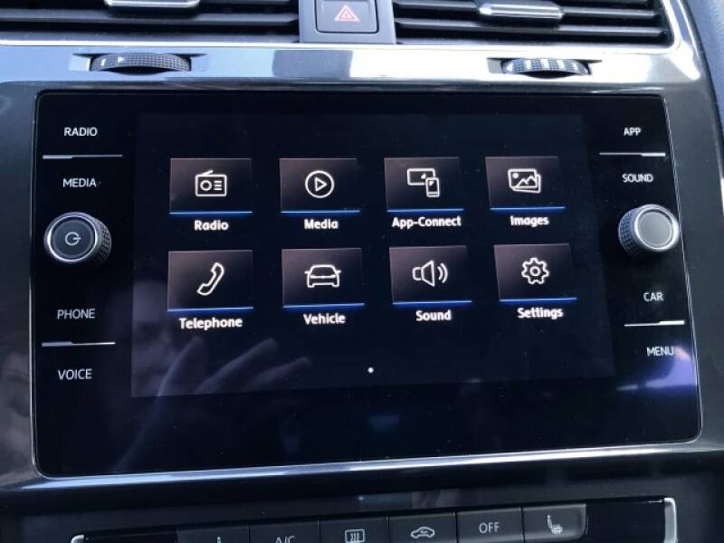 2019 Volkswagen Golf Alltrack (image 26)
