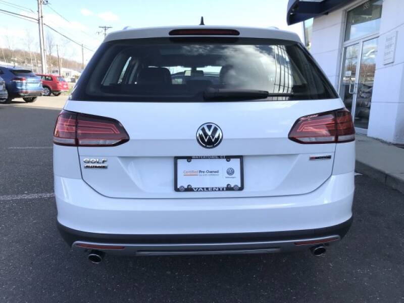 2019 Volkswagen Golf Alltrack (image 5)