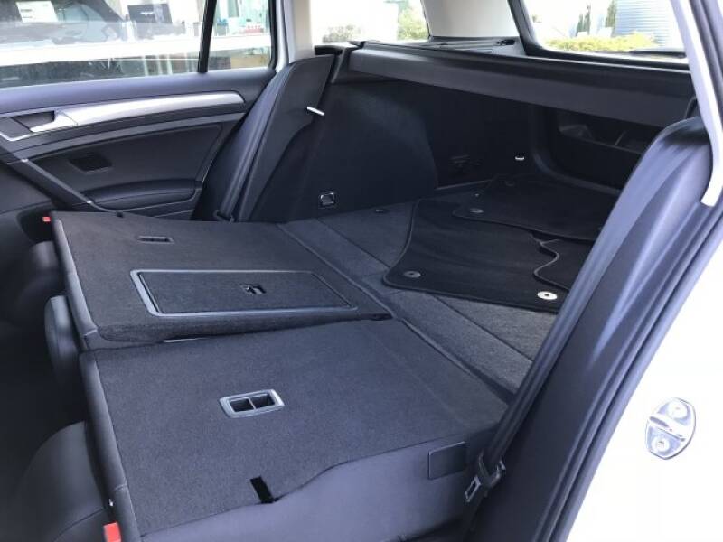 2019 Volkswagen Golf Alltrack (image 33)