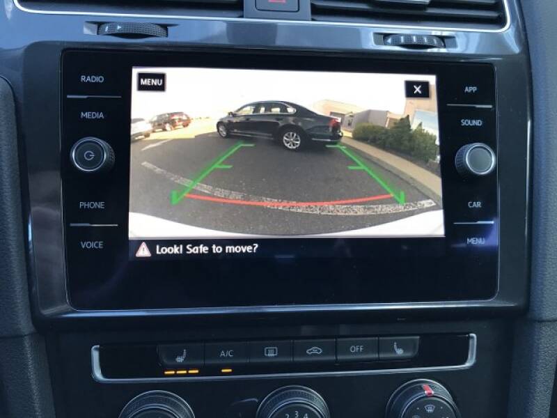 2019 Volkswagen Golf Alltrack (image 28)