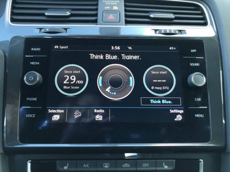 2019 Volkswagen Golf Alltrack (image 25)