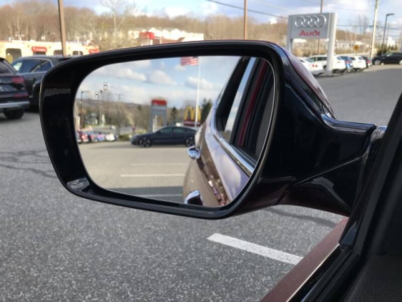 2017 Hyundai Santa Fe Sport 2.4L (image 18)