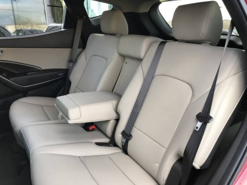 2017 Hyundai Santa Fe Sport 2.4L (image 14)