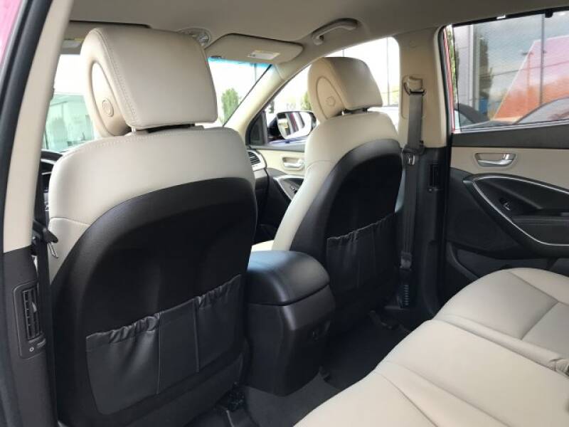 2017 Hyundai Santa Fe Sport 2.4L (image 12)
