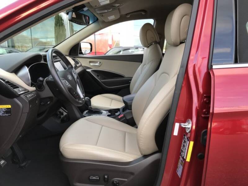 2017 Hyundai Santa Fe Sport 2.4L (image 7)