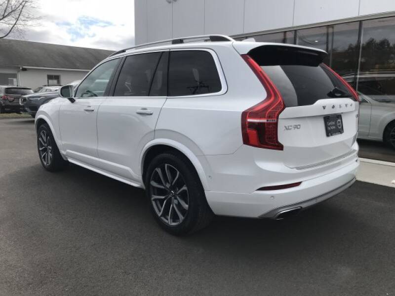 2018 Volvo XC90 T6 Momentum (image 6)