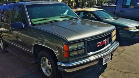 1999 GMC Yukon for sale at Sidney Auto Sales in Downey CA