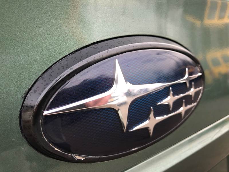 2011 Subaru Outback 3.6R Premium (image 17)