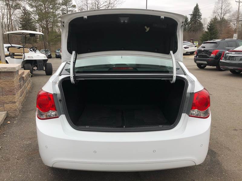 2011 Chevrolet Cruze LTZ (image 6)