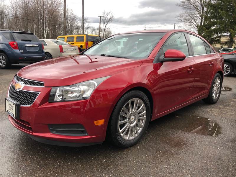 2011 Chevrolet Cruze ECO (image 2)