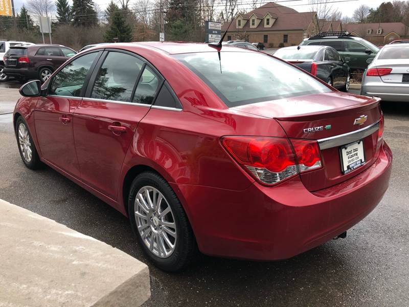2011 Chevrolet Cruze ECO (image 4)