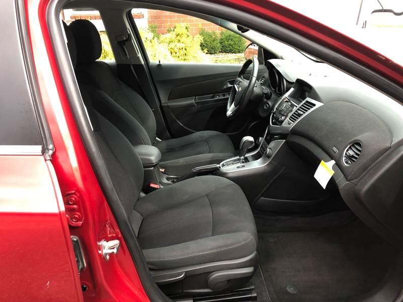 2011 Chevrolet Cruze ECO (image 27)