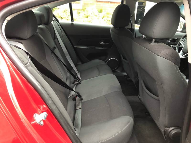 2011 Chevrolet Cruze ECO (image 28)