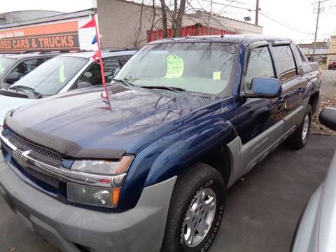 2002 Chevrolet Avalanche for sale at Aspen Auto Sales in Wayne MI