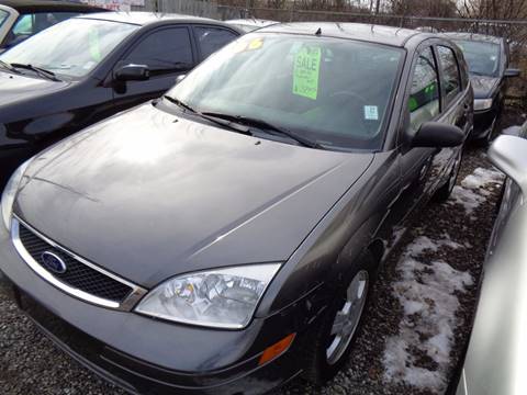 2006 Ford Focus for sale at Aspen Auto Sales in Wayne MI