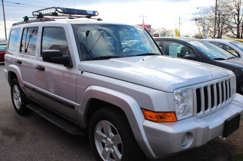 2006 Jeep Commander for sale at Castillo Auto Sales in Taylorsville NC