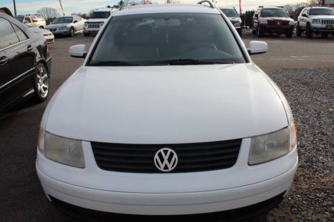 2000 Volkswagen Passat for sale at Castillo Auto Sales in Statesville NC