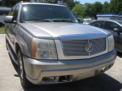2002 Cadillac Escalade EXT for sale at Benjamin Auto Sales and Detail LLC in Holly Hill SC