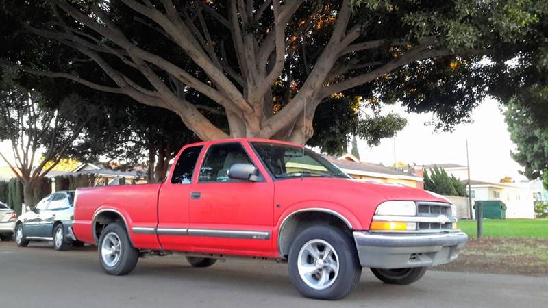 2000 Chevrolet S-10 for sale at LAA Leasing in Costa Mesa CA