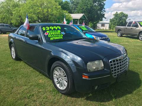 2008 Chrysler 300 for sale at JACOB'S AUTO SALES in Kyle TX