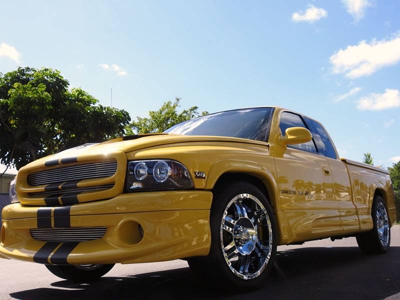 1999 Dodge Dakota for sale at M.D.V. INTERNATIONAL AUTO CORP in Fort Lauderdale FL