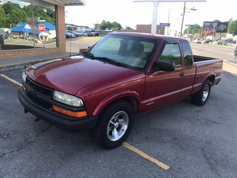 2002 Chevrolet S-10 for sale at Global Imports of Dalton LLC in Dalton GA