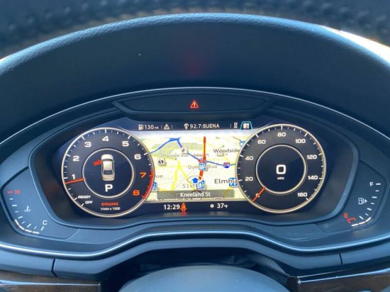 2017 Audi A4 2.0T quattro Premium Plus (image 19)