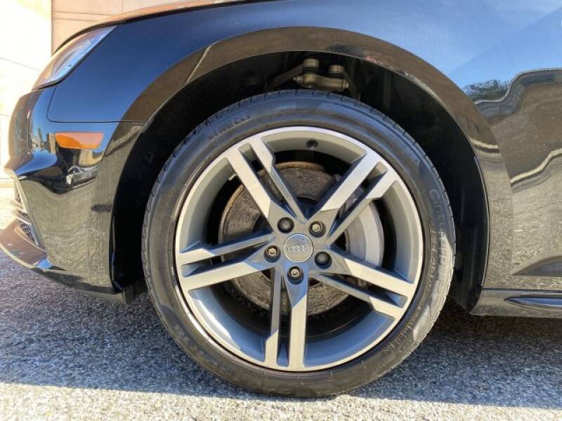 2017 Audi A4 2.0T quattro Premium Plus (image 49)
