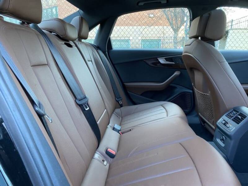 2017 Audi A4 2.0T quattro Premium Plus (image 42)
