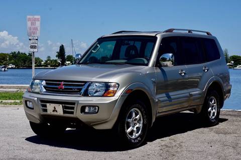 2001 Mitsubishi Montero for sale at Team Auto US in Hollywood FL
