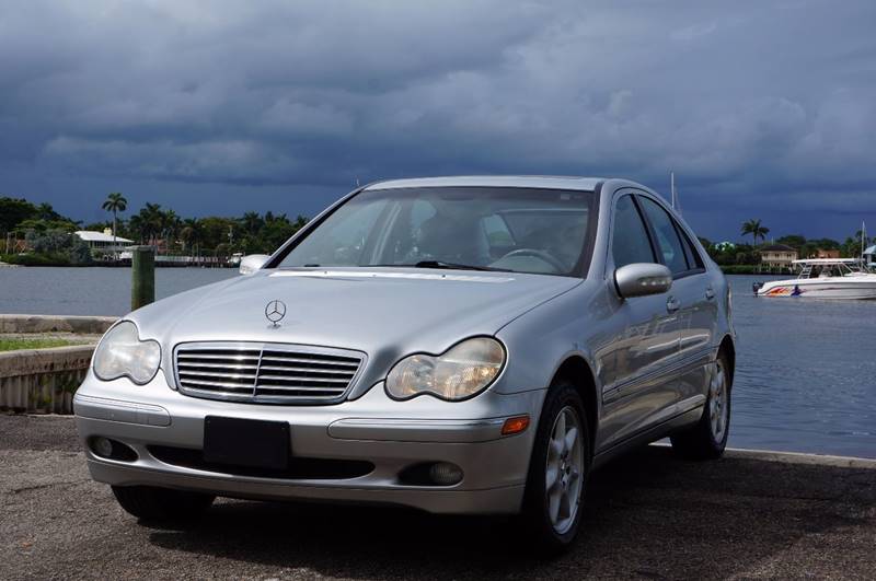 2002 Mercedes-Benz C-Class for sale at Team Auto US in Hollywood FL