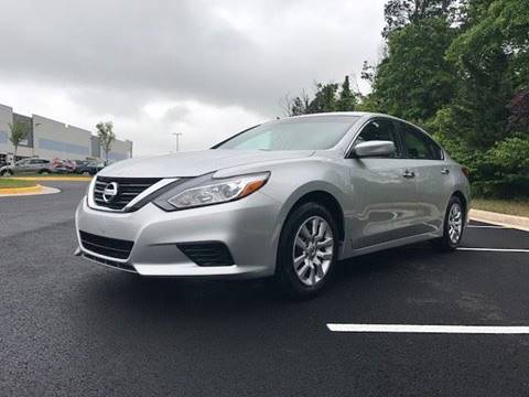 2017 Nissan Altima for sale at Freedom Auto Sales in Chantilly VA
