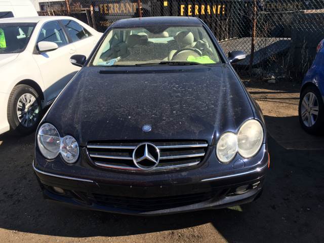 2007 Mercedes-Benz CLK for sale at Carlider USA in Everett MA