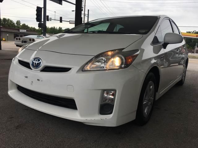 2011 Toyota Prius for sale at Auto Target in O'Fallon MO