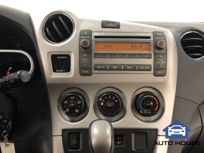 2009 Toyota Matrix S (image 15)