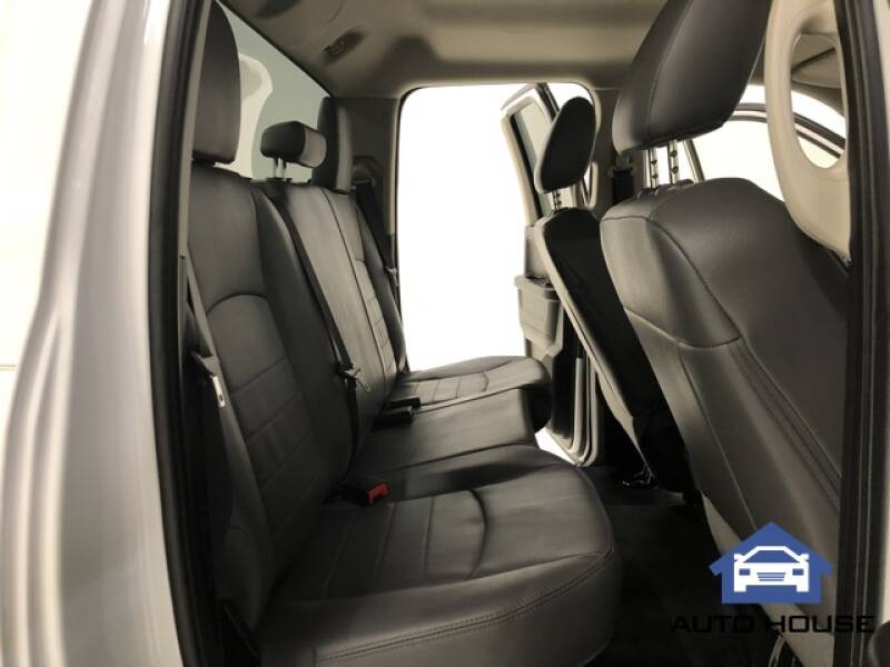 2015 RAM Ram Pickup 1500 Tradesman (image 28)
