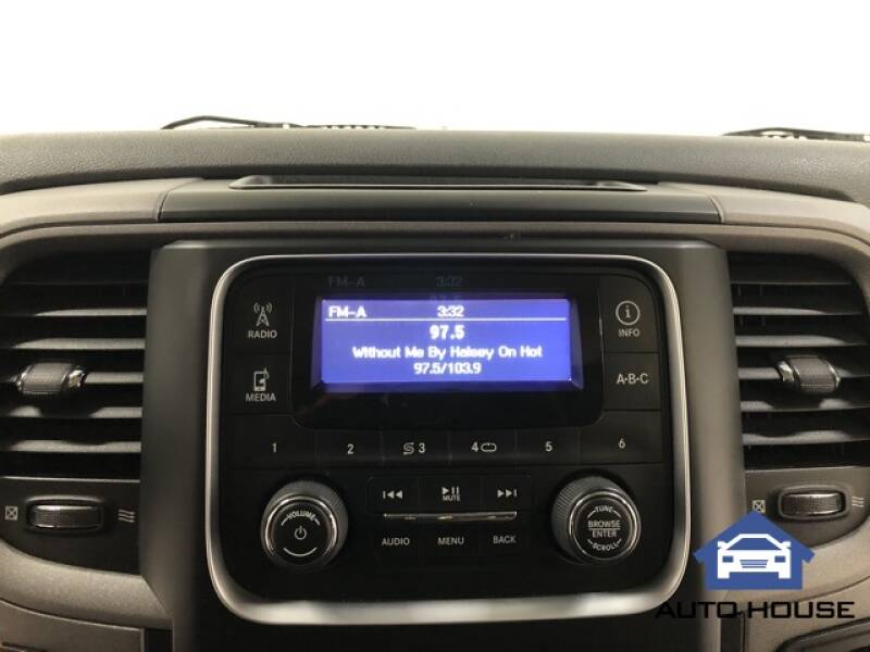 2015 RAM Ram Pickup 1500 Tradesman (image 15)