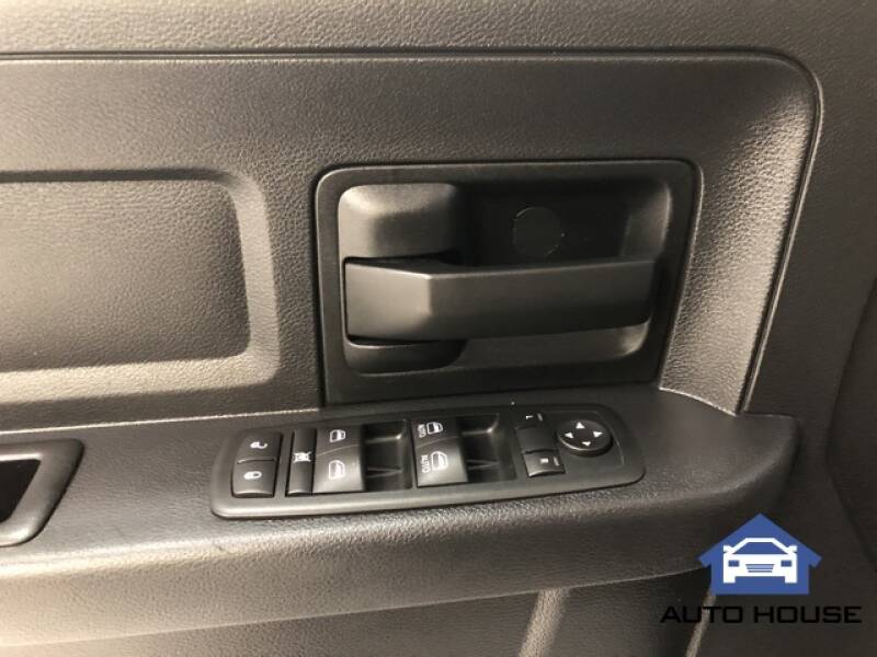 2015 RAM Ram Pickup 1500 Tradesman (image 7)