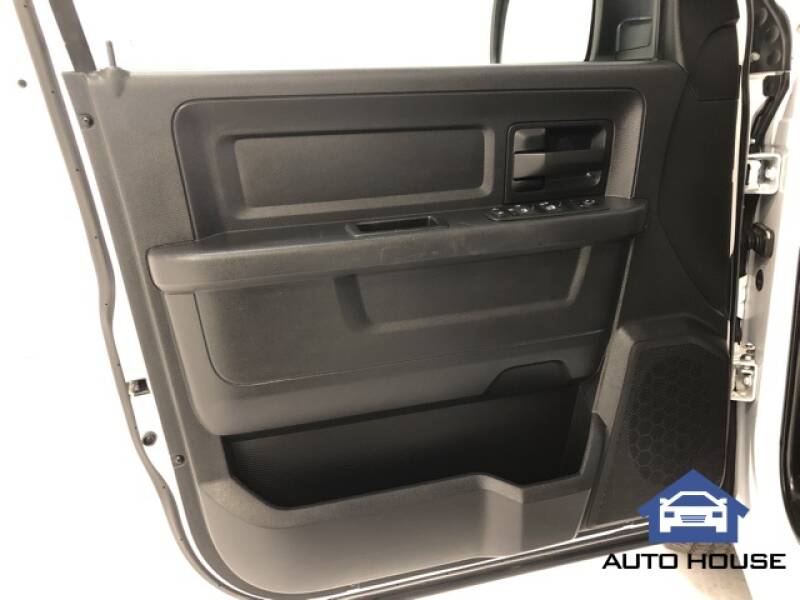 2015 RAM Ram Pickup 1500 Tradesman (image 6)