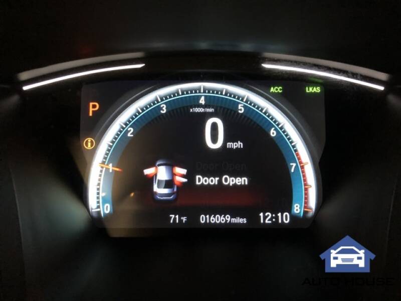 2019 Honda Civic LX (image 14)