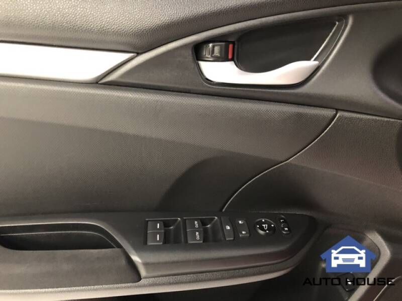 2019 Honda Civic LX (image 7)