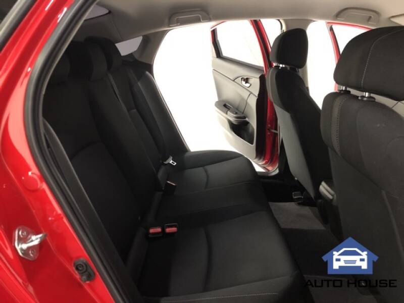 2019 Honda Civic LX (image 29)